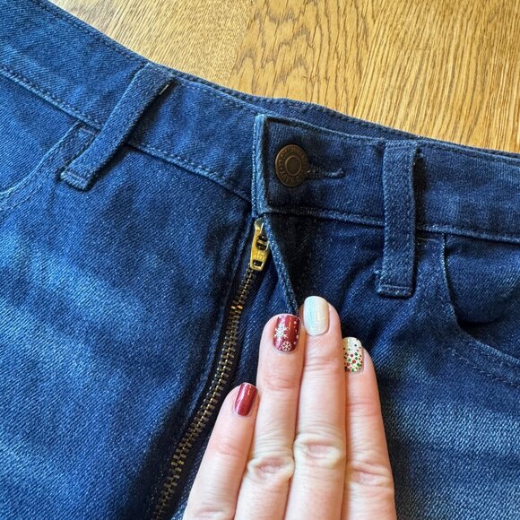 Old Navy High Rise Wow Shorts Dark Wash Size 8 - Picture 3 of 12